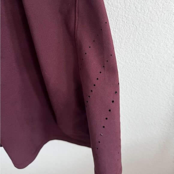 Athleta Shanti Reg Laser Cut Tank 25” - Picture 5 of 9